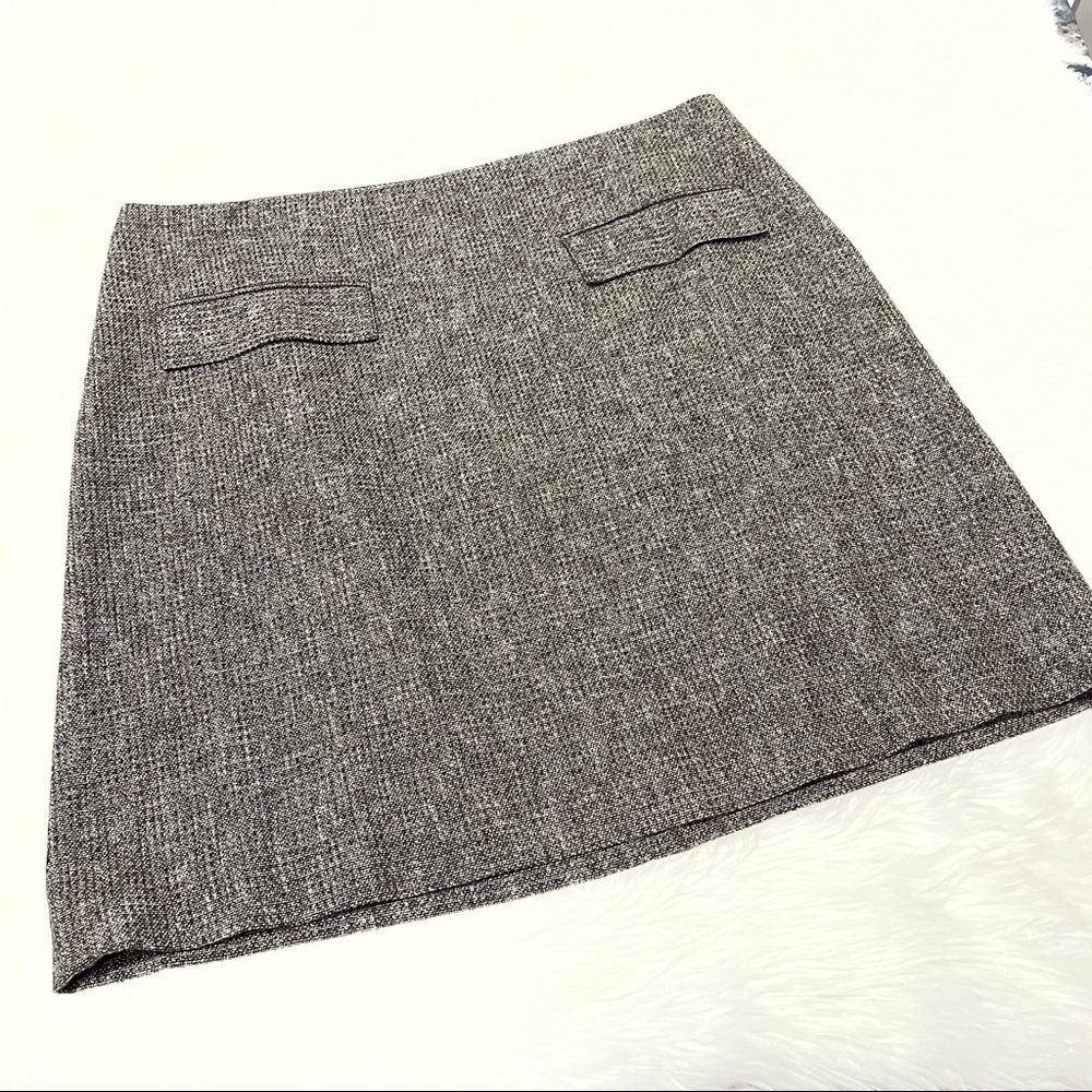 Ann Taylor Short Wool Skirt - Size 12